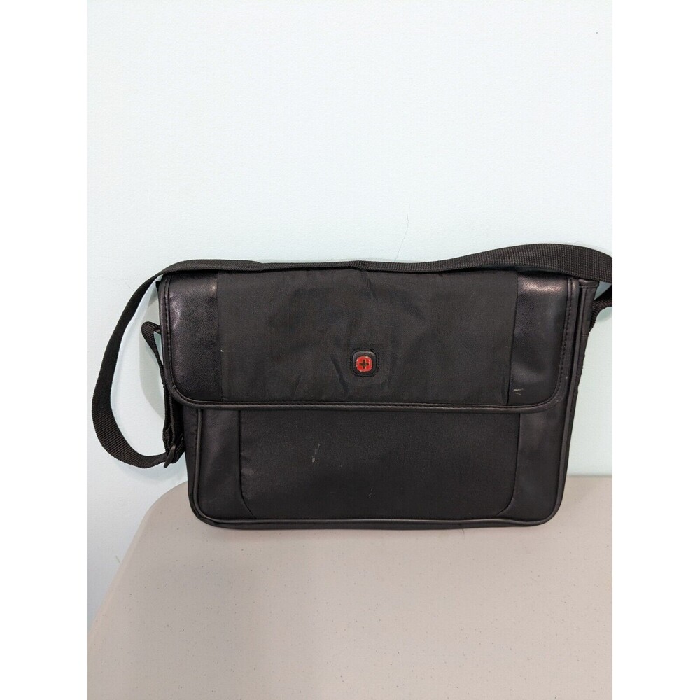 Swiss Gear Messenger Bag laptop case travel